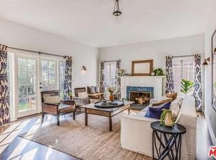 3869 Carnavon Way, Los Angeles, CA 90027