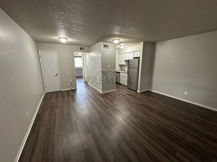 6007 Barton St — Photo 6
