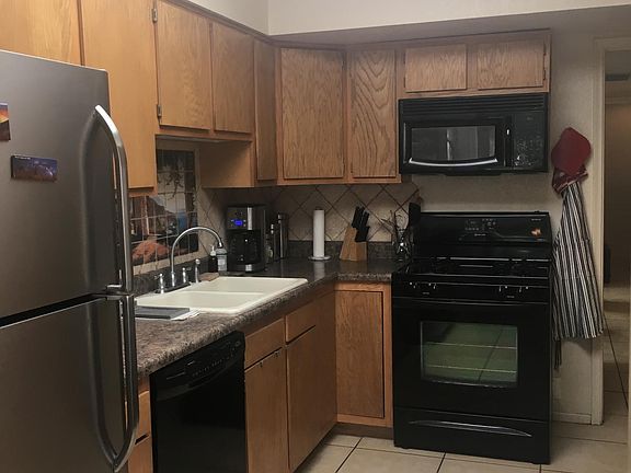 3rd image of 5124 N Pueblo Villas Dr