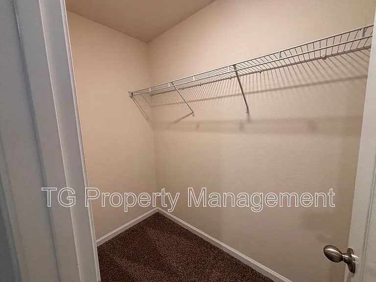 336 Aralia Ln — Photo 14