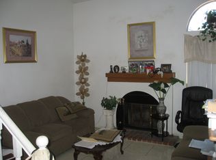 1031 Bautista Ln, Colton, CA 92324