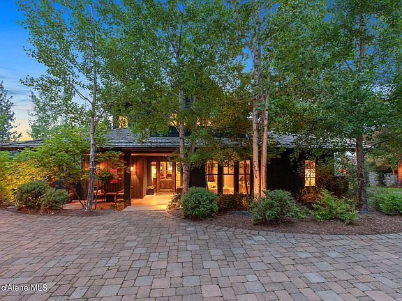 2nd image of 7783 S Buckrail Rd