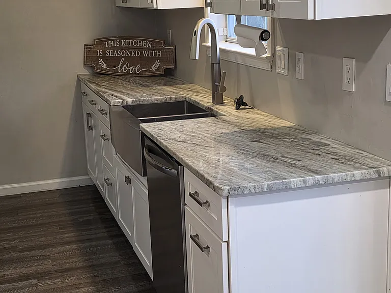 403 Judges Ct — Photo 2