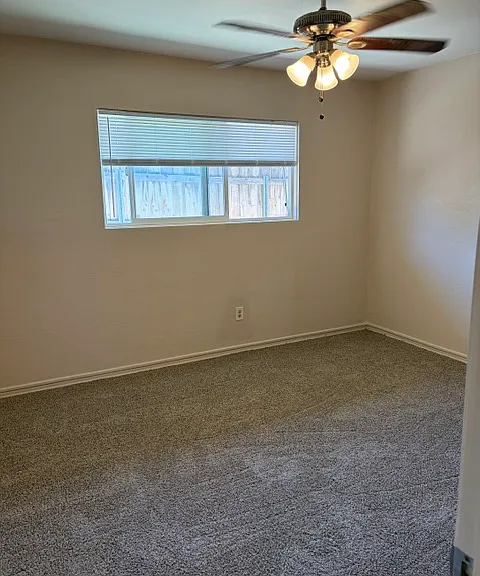 4909 Guava Ave #B — Photo 4