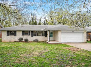 2422 S Clay Ave, Springfield, MO 65807