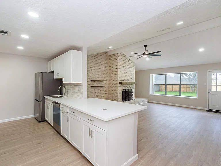 16911 Bougainvilla Ln — Photo 13