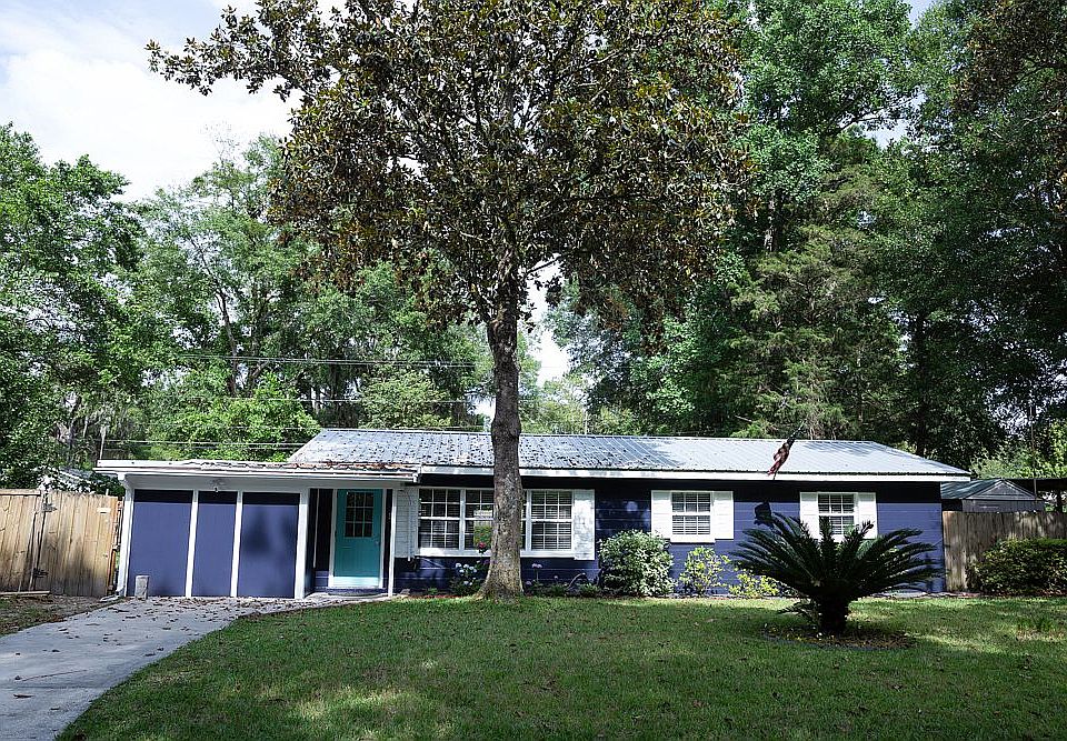 1st image of 1703 NW 38th Ter