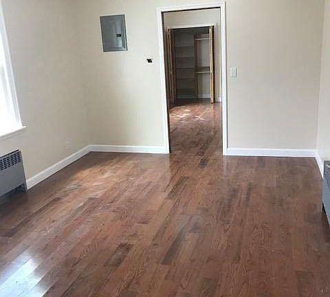 5th image of 1821 Rockaway Pkwy #2