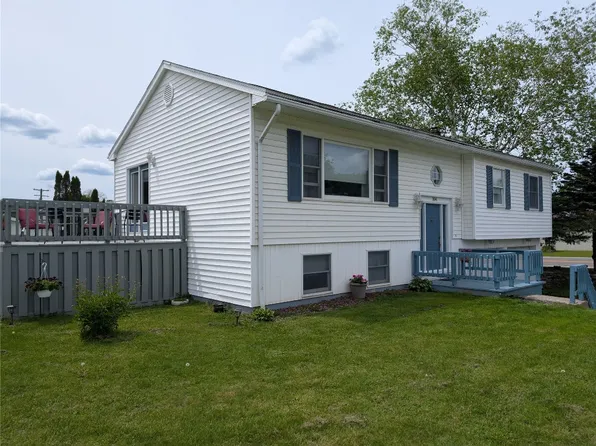 104 Galena Manor Rd, Norwich, NY 13815