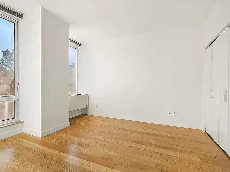 450 W 17th St #1006 — Photo 6
