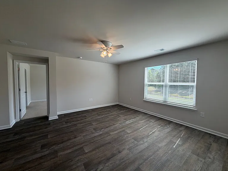 500 Acosta Cir — Photo 10