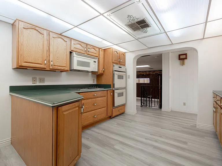 5185 Sun Valley Dr — Photo 8