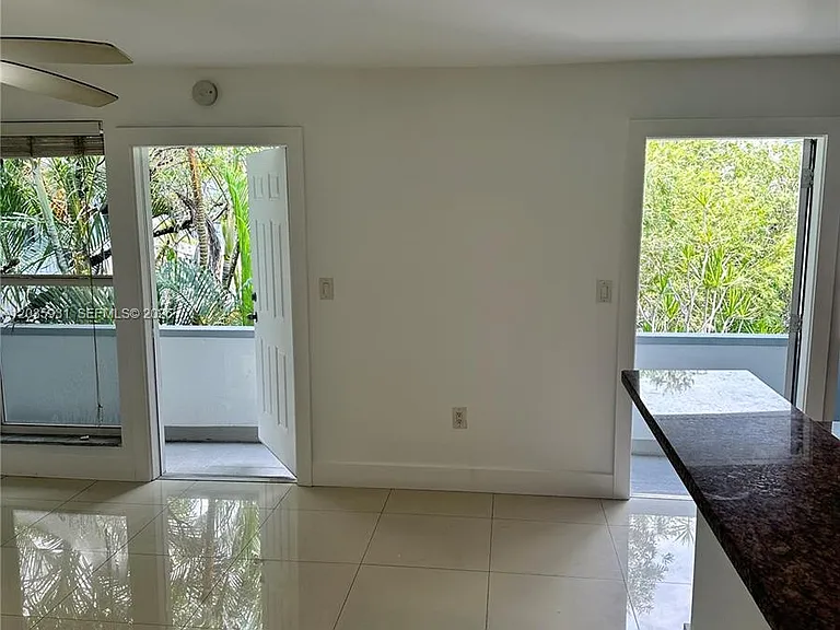 3071 SW 27th Ave #25 — Photo 5