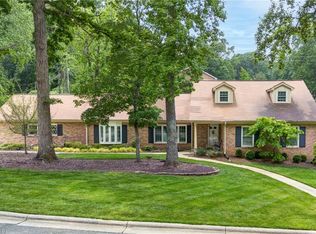 1317 Longcreek Dr, High Point, NC 27262