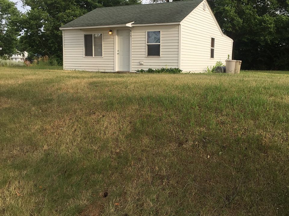 1st image of 615 South Ave