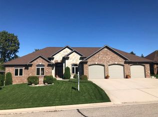 3425 Schubert Pl, Green Bay, WI 54311