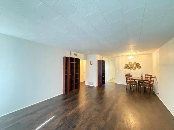 4032 57TH STREET N #264, KENNETH CITY, FL 33709