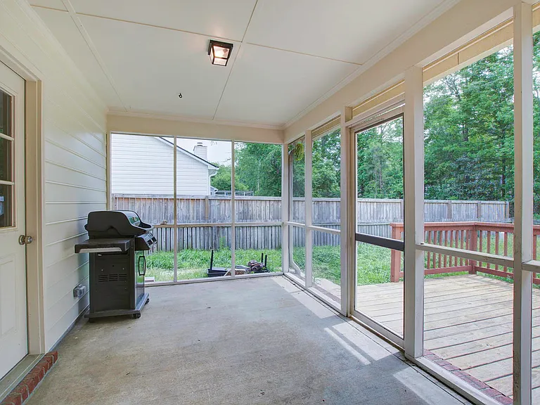 442 Indigo Rd — Photo 9