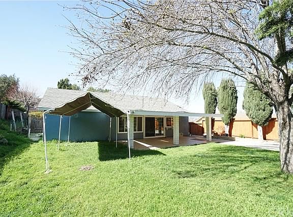 3rd image of 18660 Alderbury Dr
