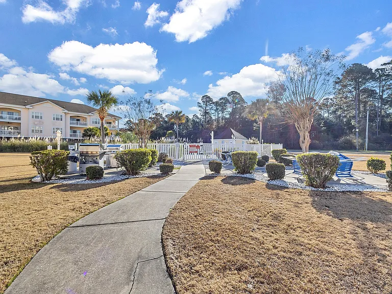 4872 Dahlia Ct #201 — Photo 25