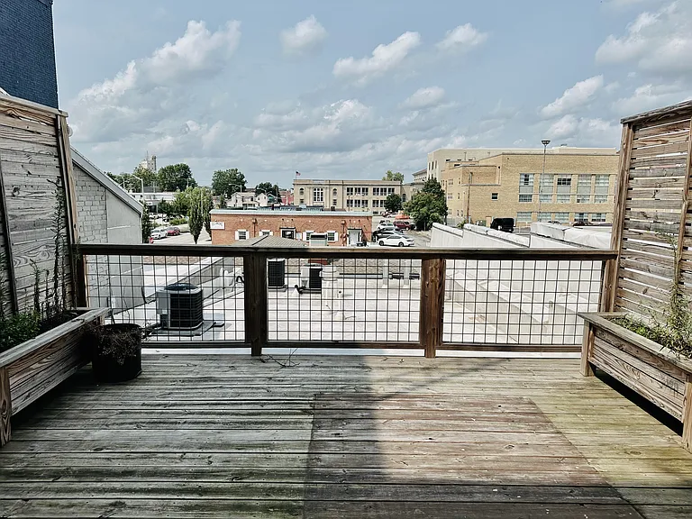 706 E Main St #1A — Photo 8
