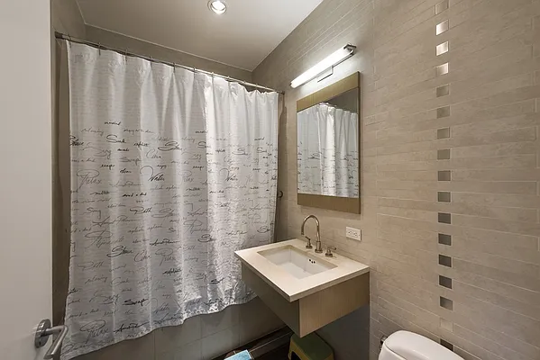 Sold by Nest Seekers International | media 9