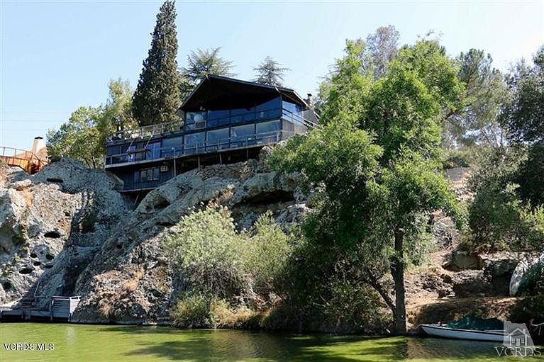 1st image of 28805 S Lakeshore Dr