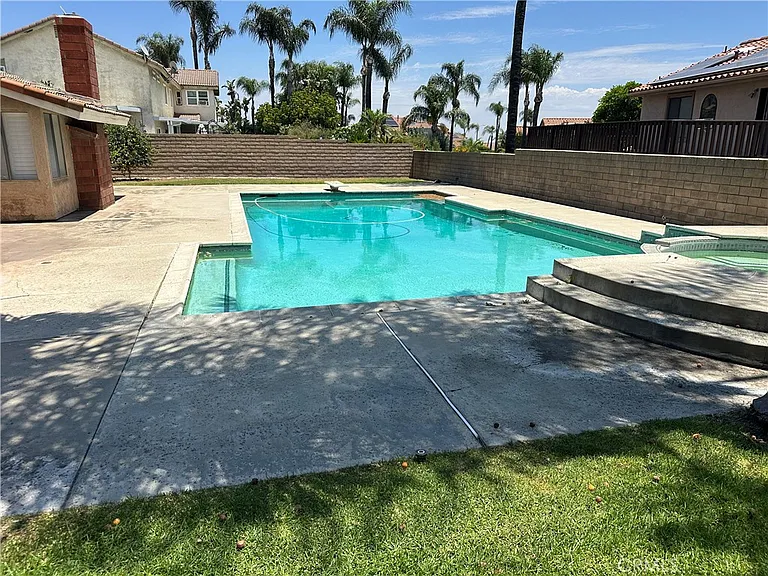 8549 Orange St — Photo 33