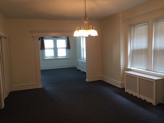 Dining room 16 X 18 288 sq ft