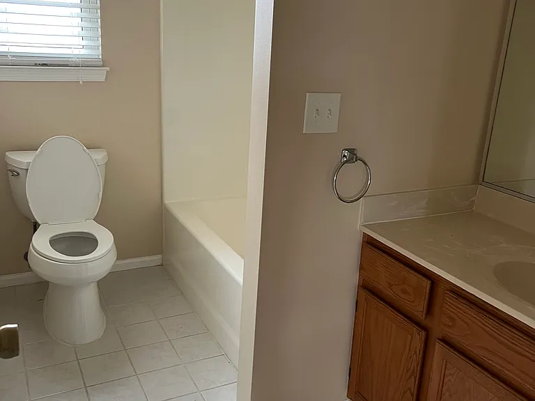 3701 Castlewood Dr — Photo 28