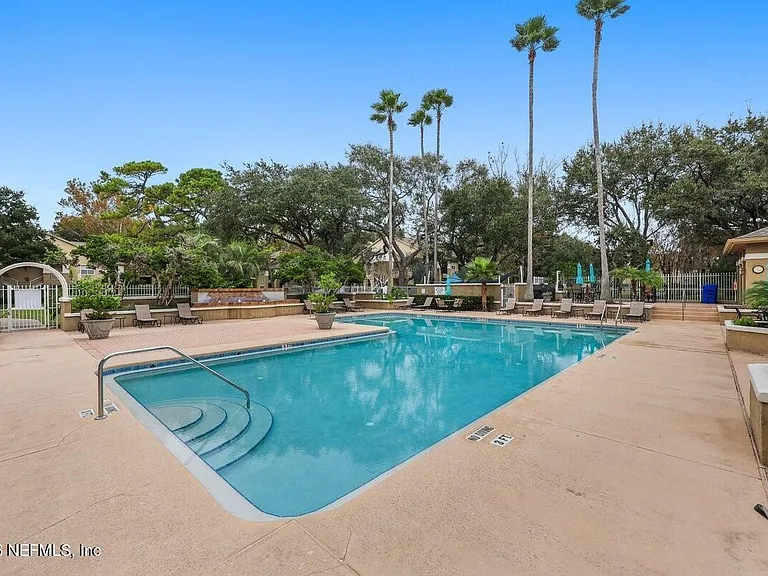 5 Arbor Club Dr #103 — Photo 22