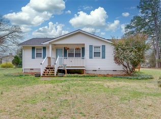 307 Kingsberry Dr, Easley, SC 29642