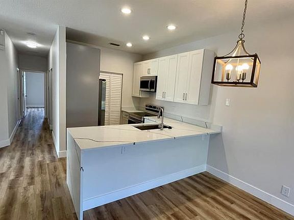 2nd image of 3749 Nyack Ln