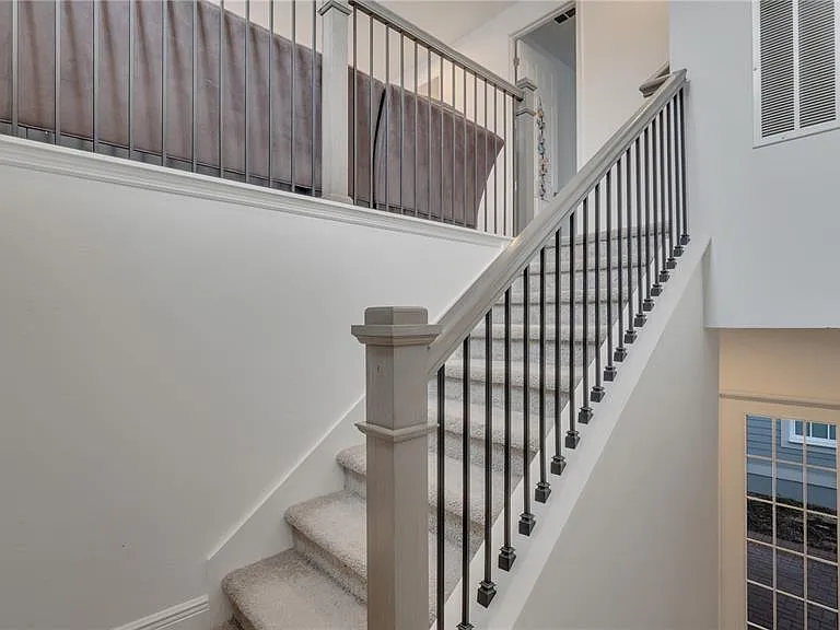 2069 Celebration Blvd — Photo 37