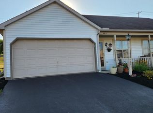 685 Hayley Rd, York, PA 17404