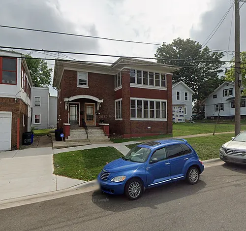 1421 Crosby St Photo 1