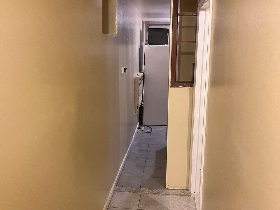 1st image of 6 E 38th St #1