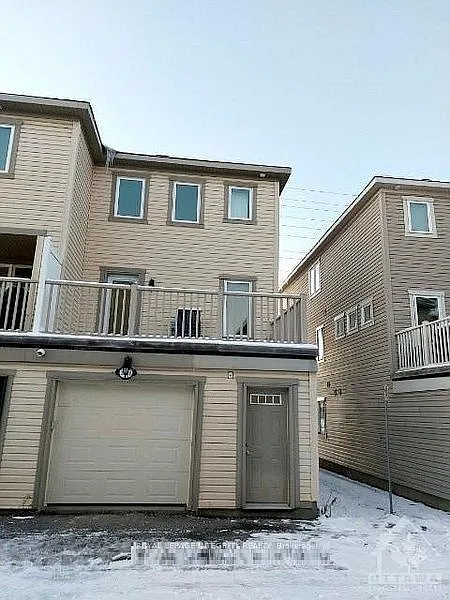 Building Photo - 3881 Strandherd Dr