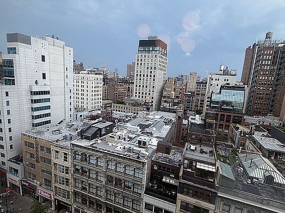 3rd image of 7 E 14th St APT 18P