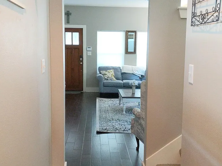 5106A Caswell Ave — Photo 35