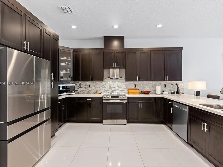 21365 SW 177th Ct — Photo 12