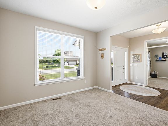 3rd image of 561 Windborough