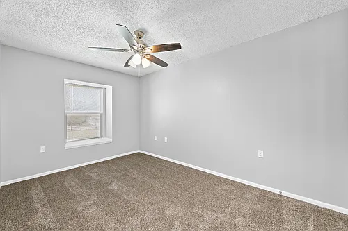 Floor plan 3BR 2B 2F R W/D