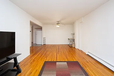 Rented by Mdrn Residential