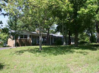 4490 Blue Goose Rd, Huron, TN 38345