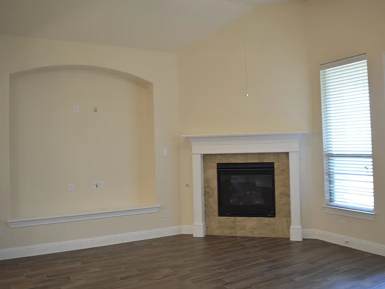 127 Iris Dr — Photo 34