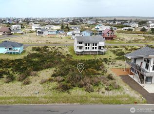 1493 E Ocean Shores Blvd SW, Ocean Shores, WA 98569
