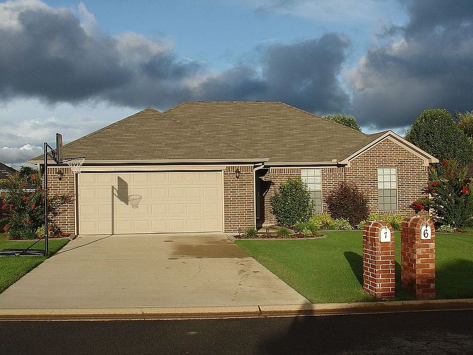 1st image of 7 Whispering Wind Cir