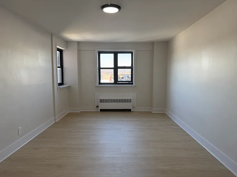 111 Washington St #7C — Photo 2