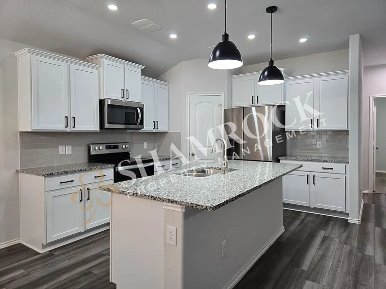 11204 Beckon Falls Dr — Photo 4